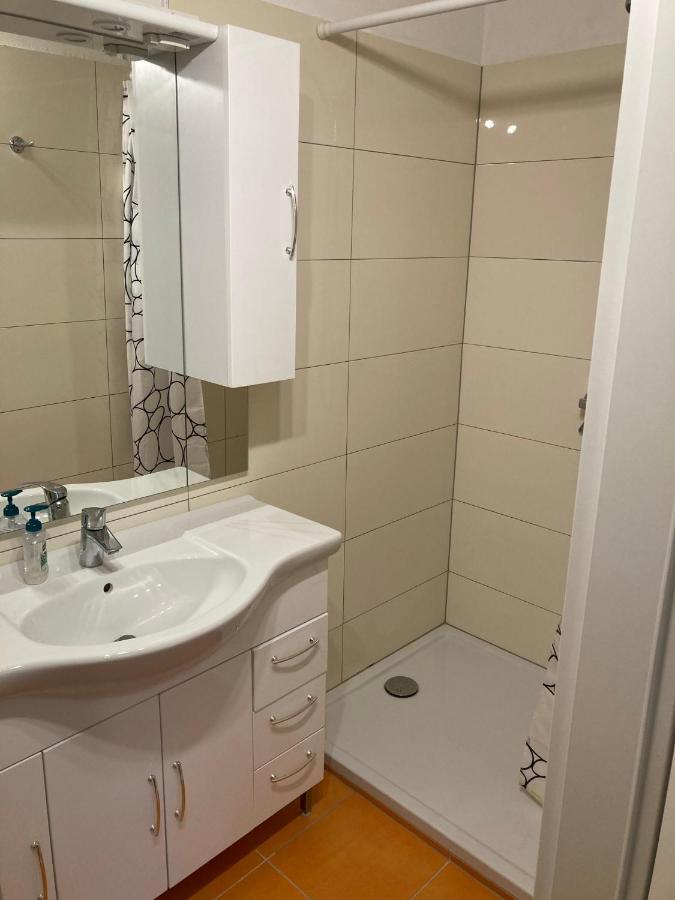 Ferienwohnung Heurigenbar Feldkirchen an der Donau Exterior foto
